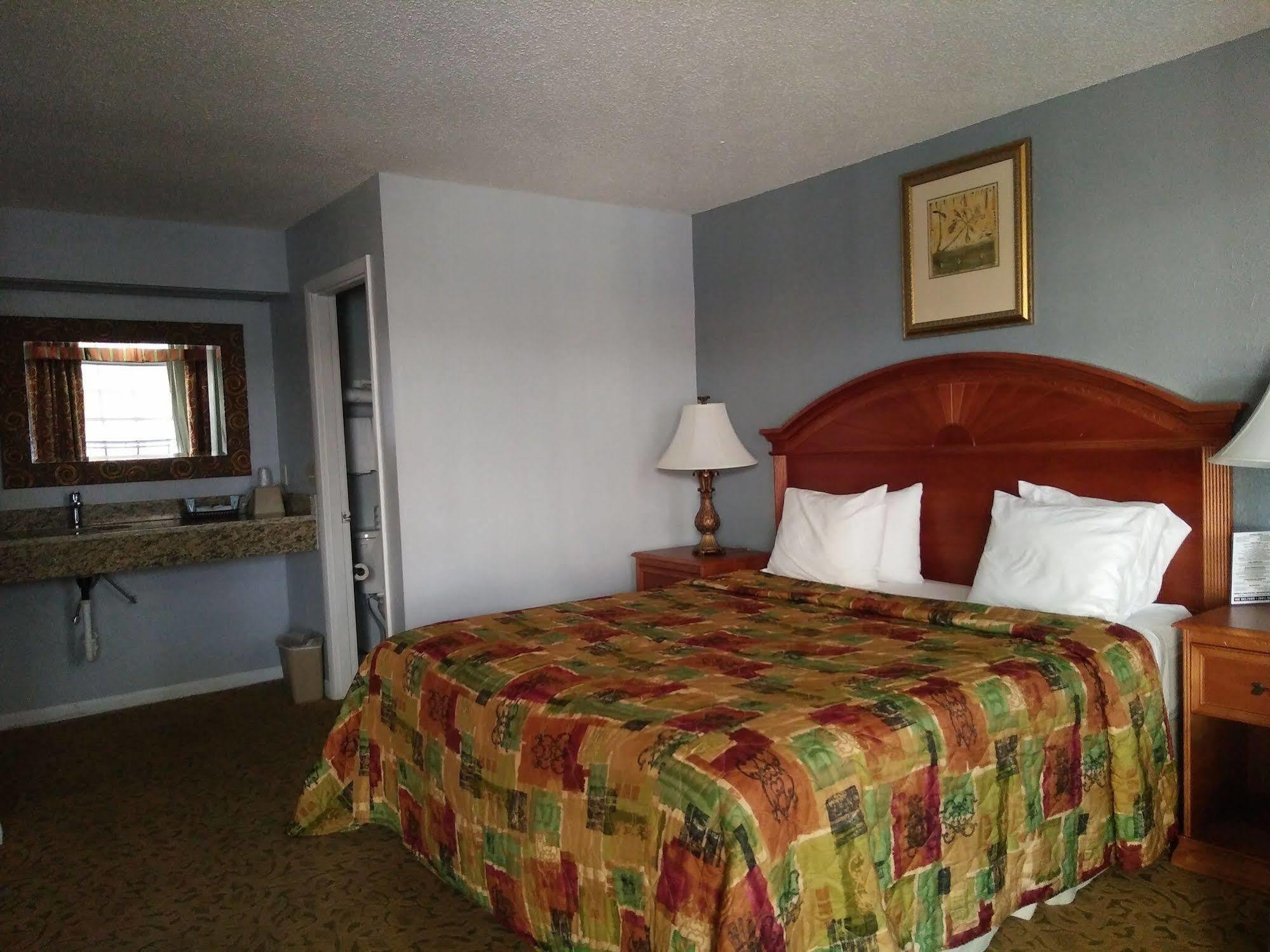 Travelodge By Wyndham Venice Venice Gardens Екстер'єр фото