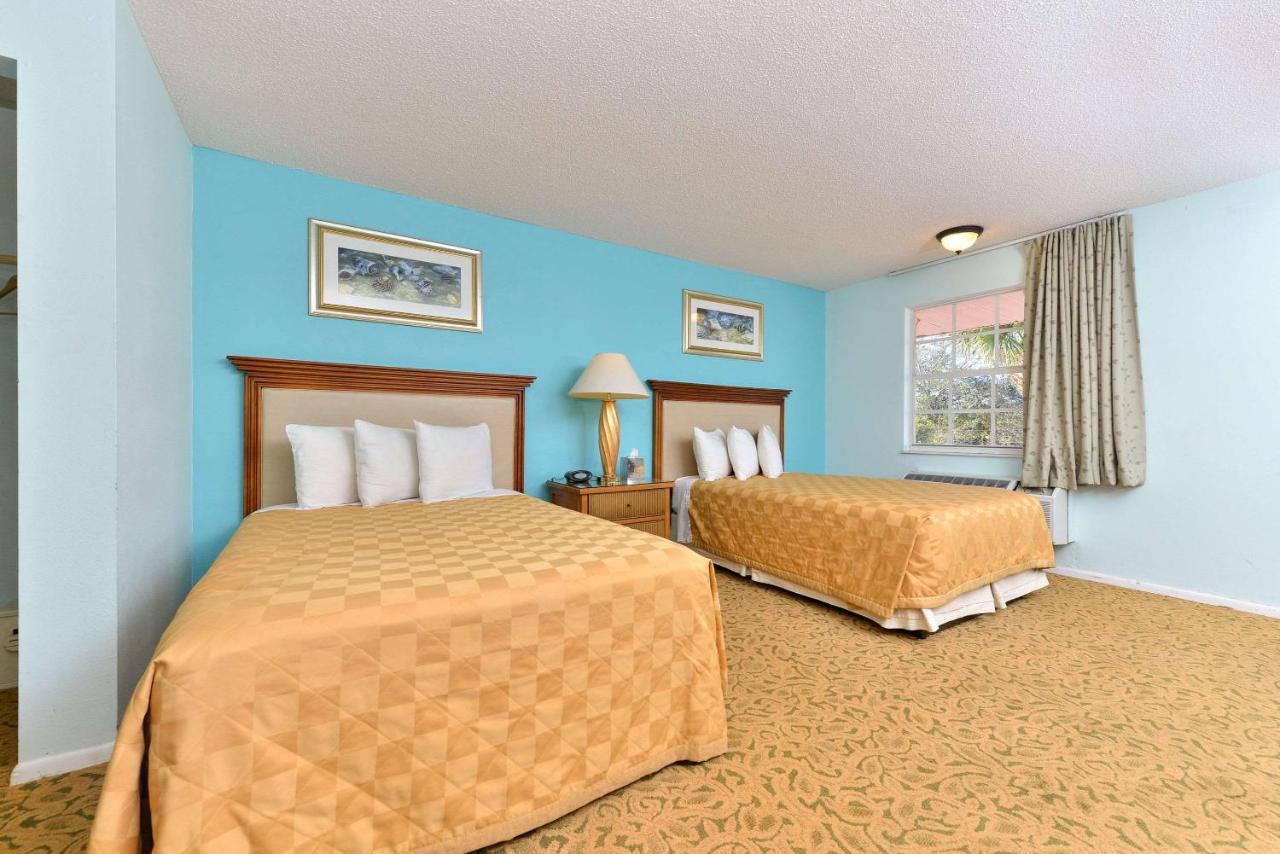 Travelodge By Wyndham Venice Venice Gardens Екстер'єр фото