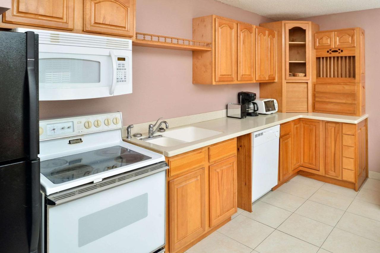 Travelodge By Wyndham Venice Venice Gardens Екстер'єр фото